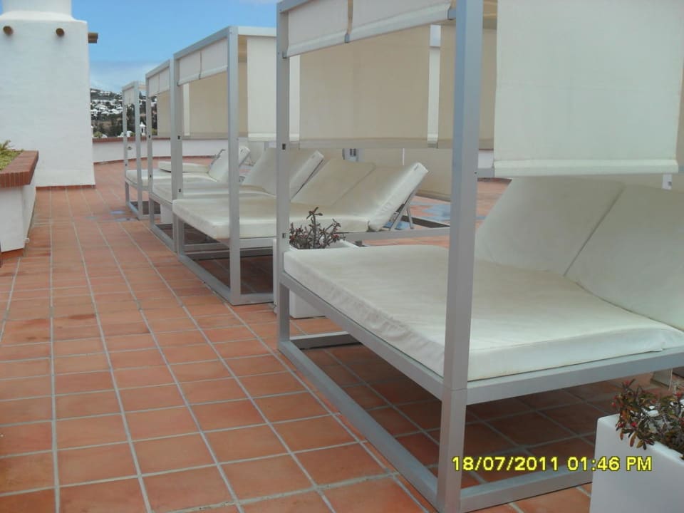 Terrasse mit Liegen H10 Timanfaya Palace - Adults only
