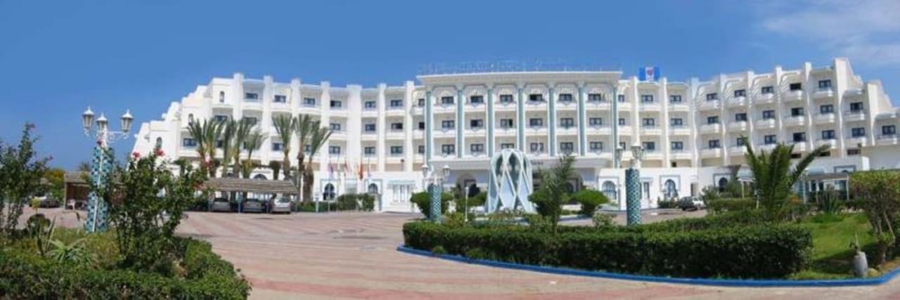 Calimera Chiraz Palmyra Holiday Resort & Spa