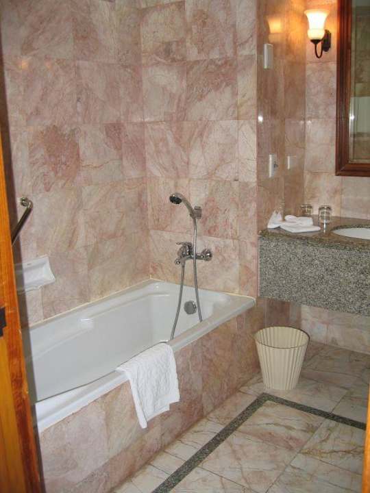 Bad Hotel Century Park