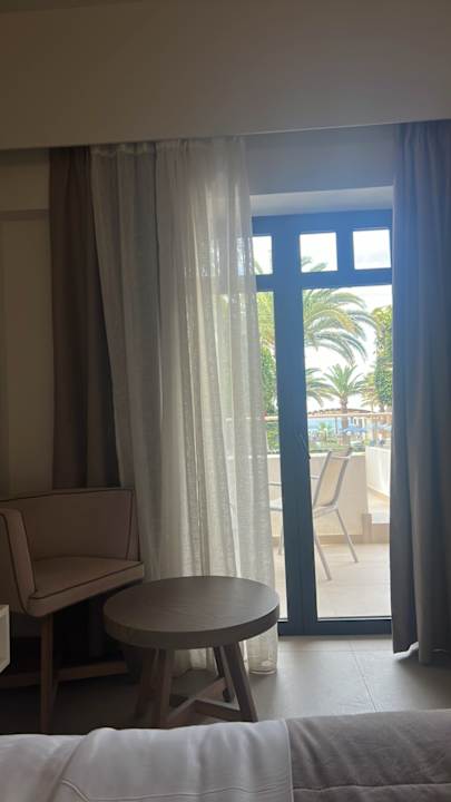 Zimmer Hotel Eva Bay