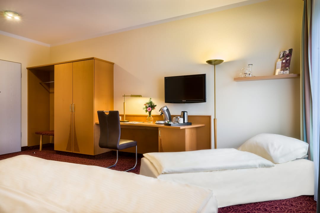 "Zimmer" Mercure Hotel Ingolstadt (Ingolstadt) • HolidayCheck (Bayern ...