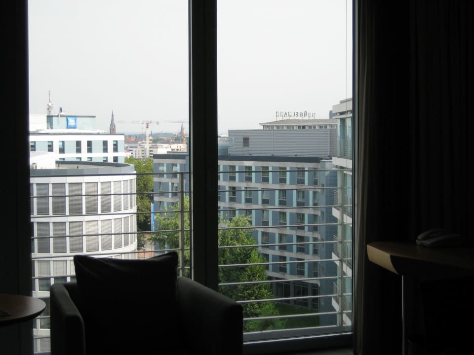 Blick in den Innenhof Radisson Blu Hotel Köln