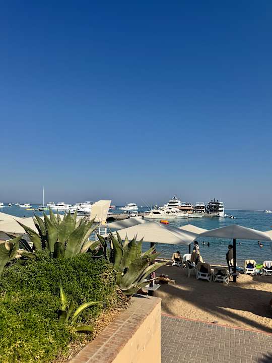 Außenansicht Marriott Hurghada Beach Resort