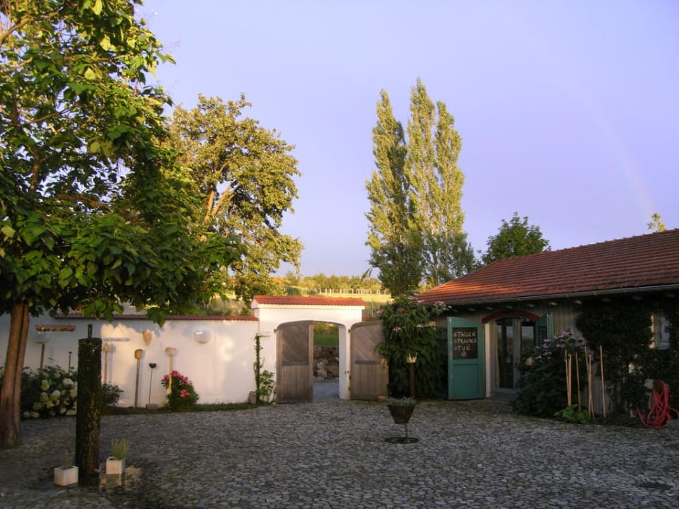 Innenhof, Haupthaus Hofgut Hafnerleiten