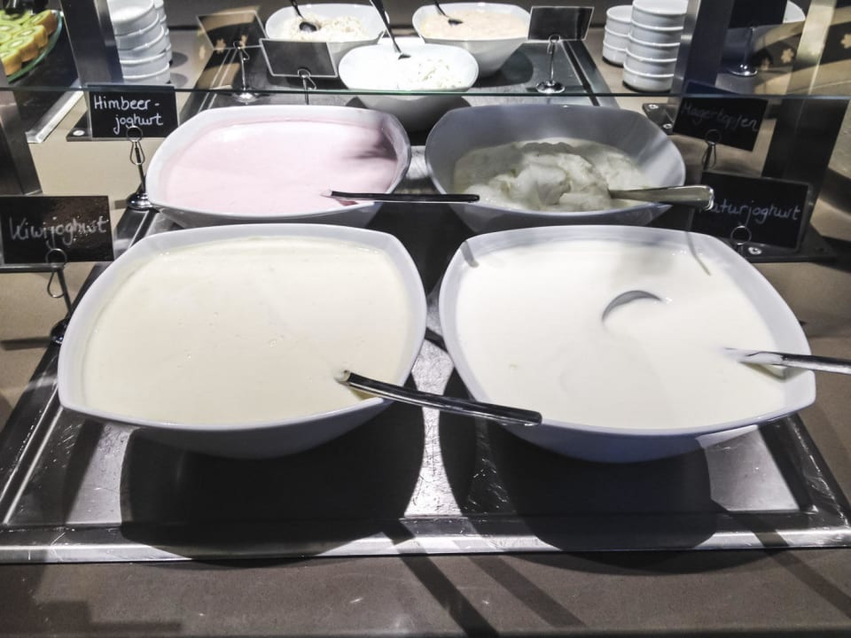 Frühstücksbuffet aja Bergresort Werfenweng