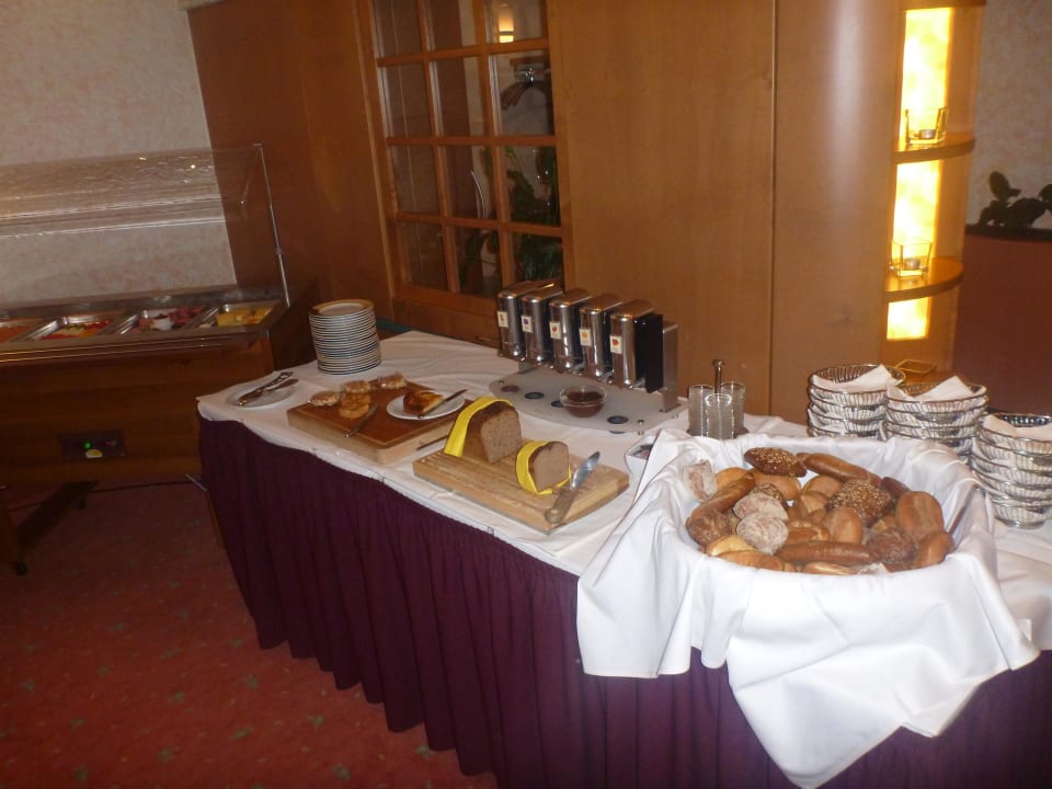 Frühstücksbuffet Hotel am Hirschhorn