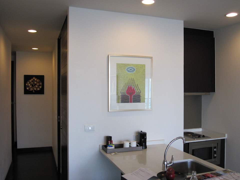 Küche in der Mitte des Zimmers Chatrium Hotel Riverside Bangkok