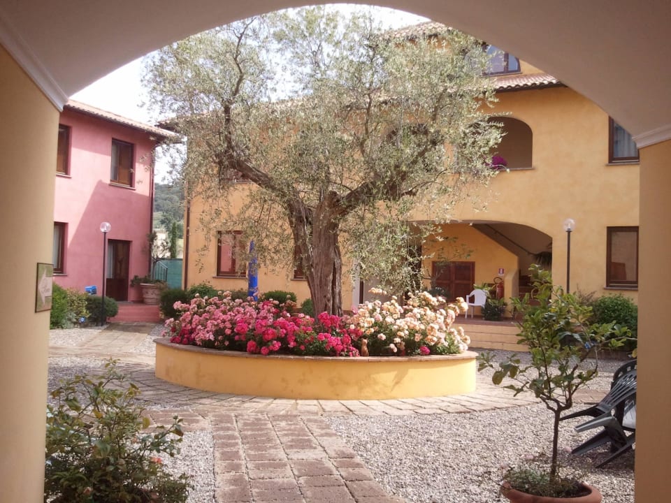 Le rose Hotel Residence La Venecca