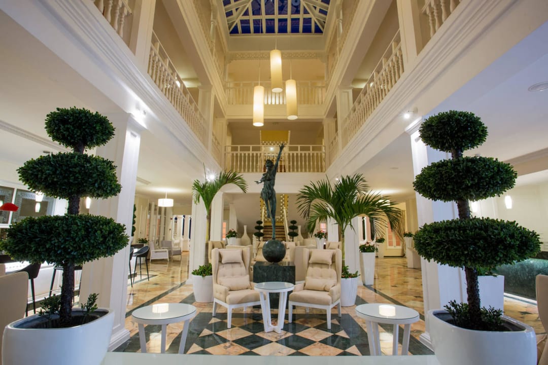 Lobby Bahia Principe Grand Samana - Adults Only