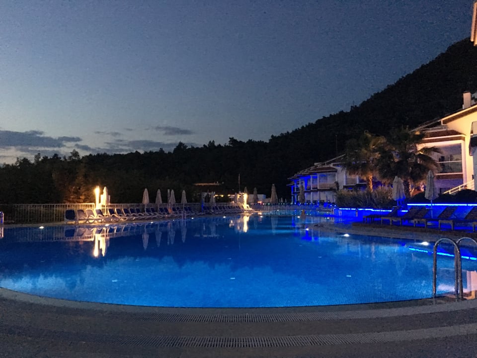 Pool Garcia Resort & Spa