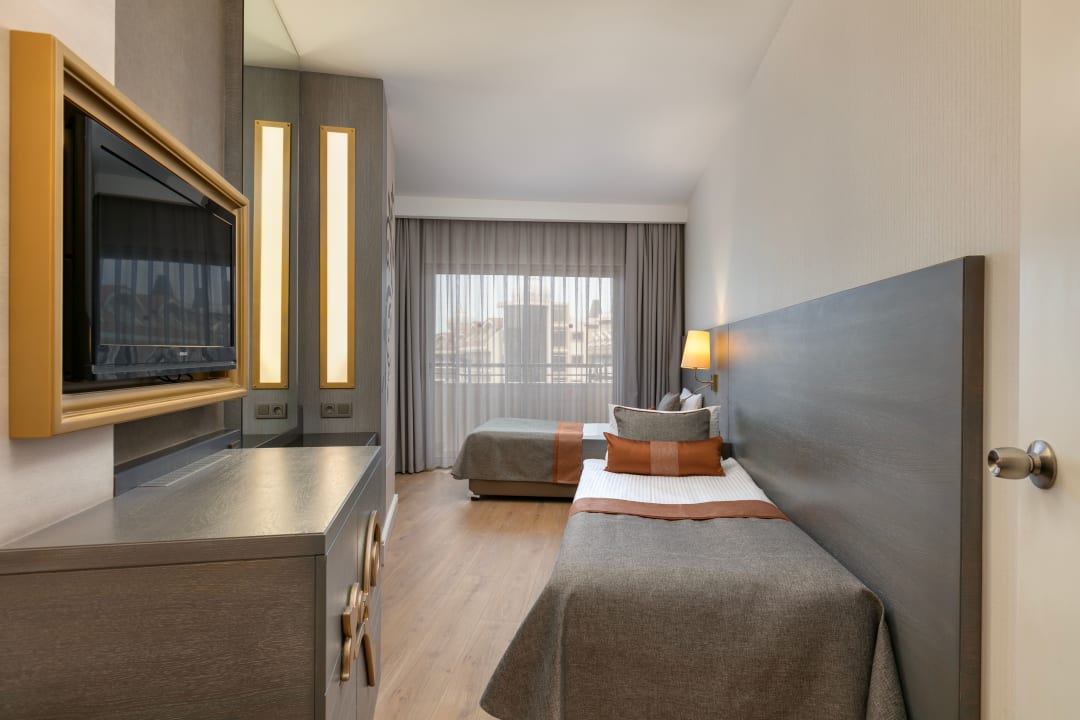 Zimmer Kirman Belazur Resort & Spa