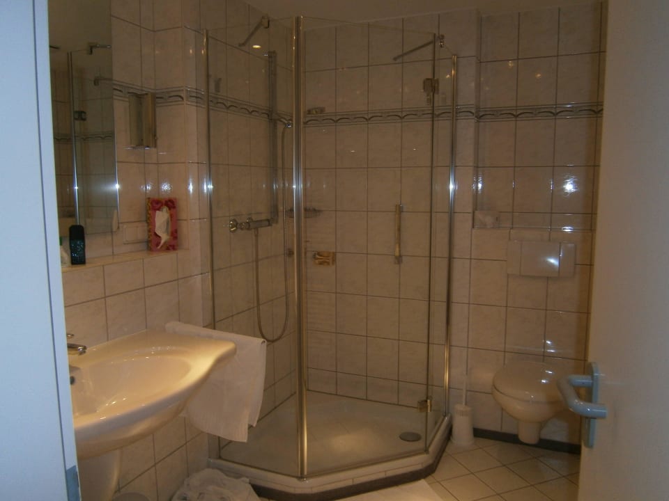 Großes bad Hotelpension Vitalis