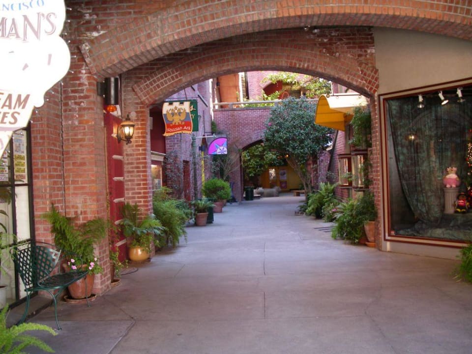 Hotel Argonaut - Blick in den Innenhof Hotel Argonaut