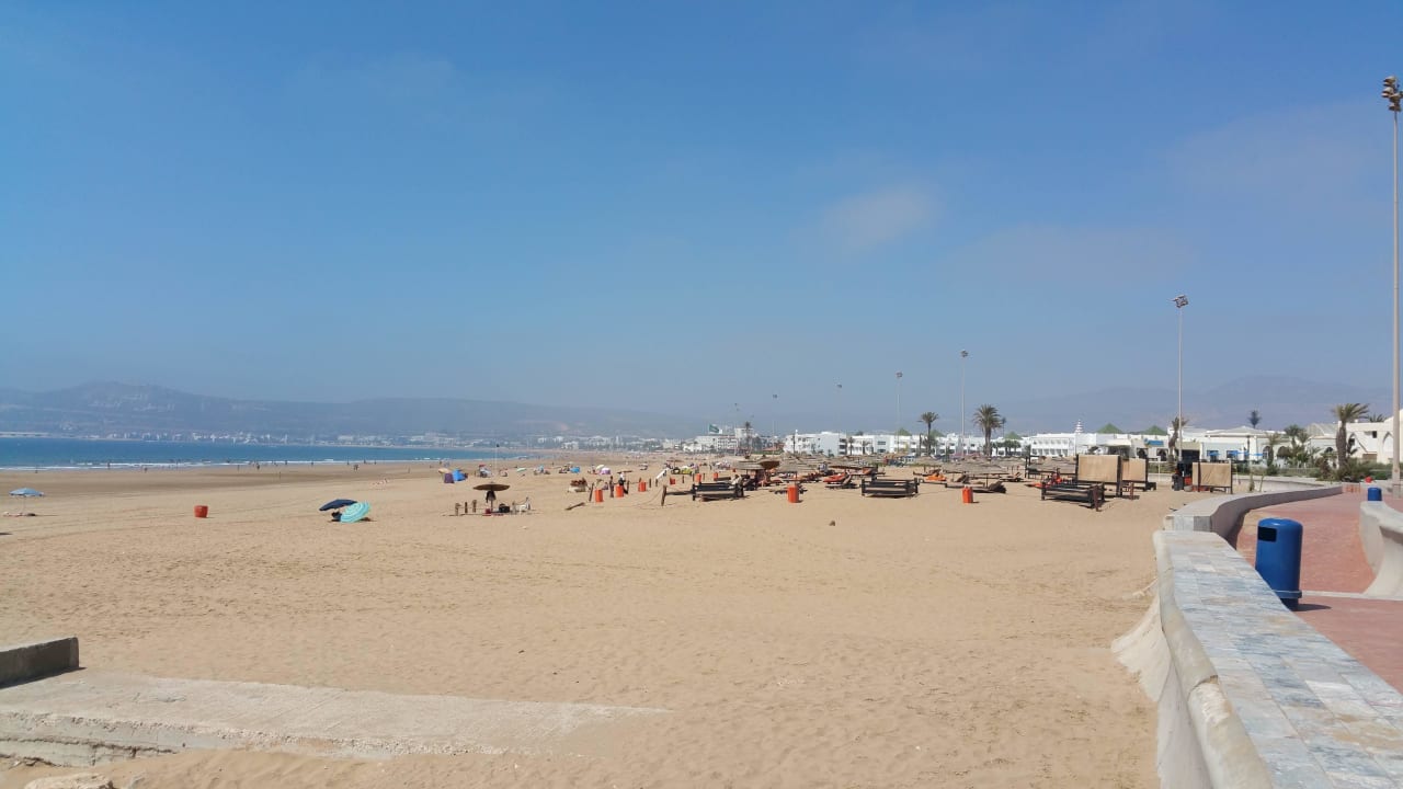Hoteleigener Strandabschnitt; Strand selbst publik Iberostar Waves Founty Beach