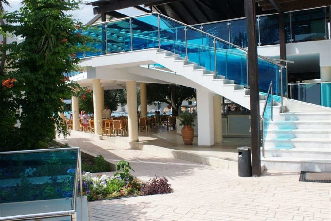 Morgen- und Mittagessen Lydia Maris Resort & Spa