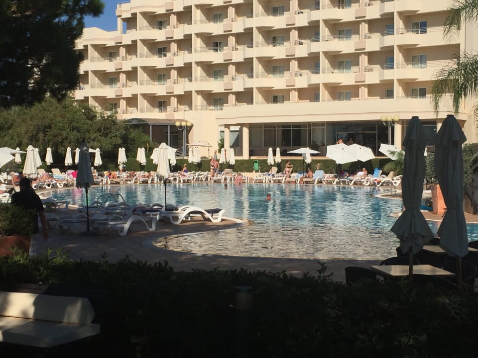 Pool PortoBay Falésia