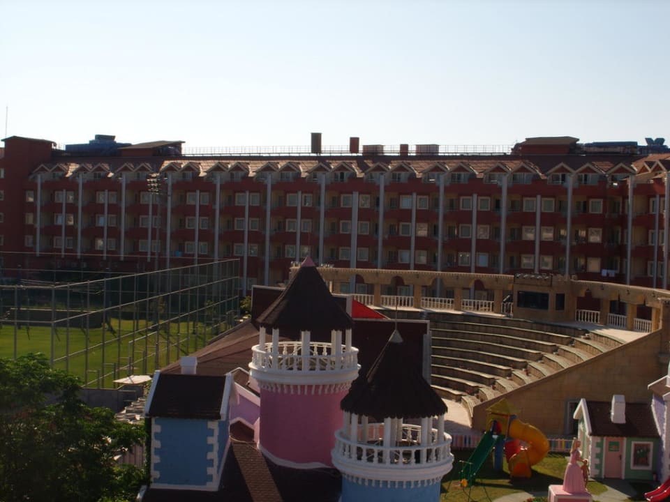 Амфитеатр, мини-клуб Rox Royal Hotel