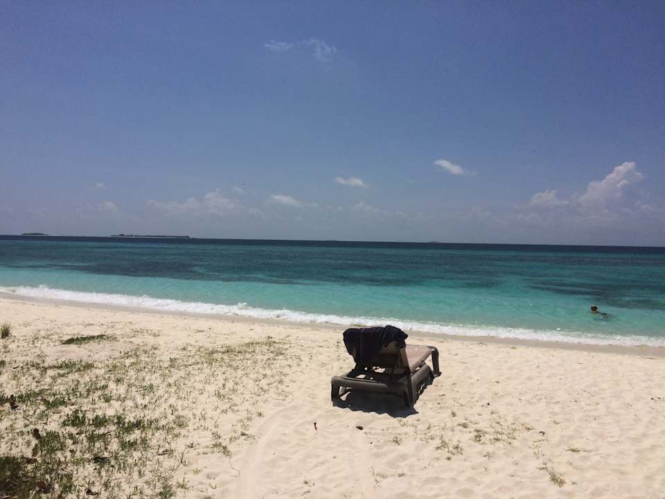 Strand Kuredu Island Resort & Spa