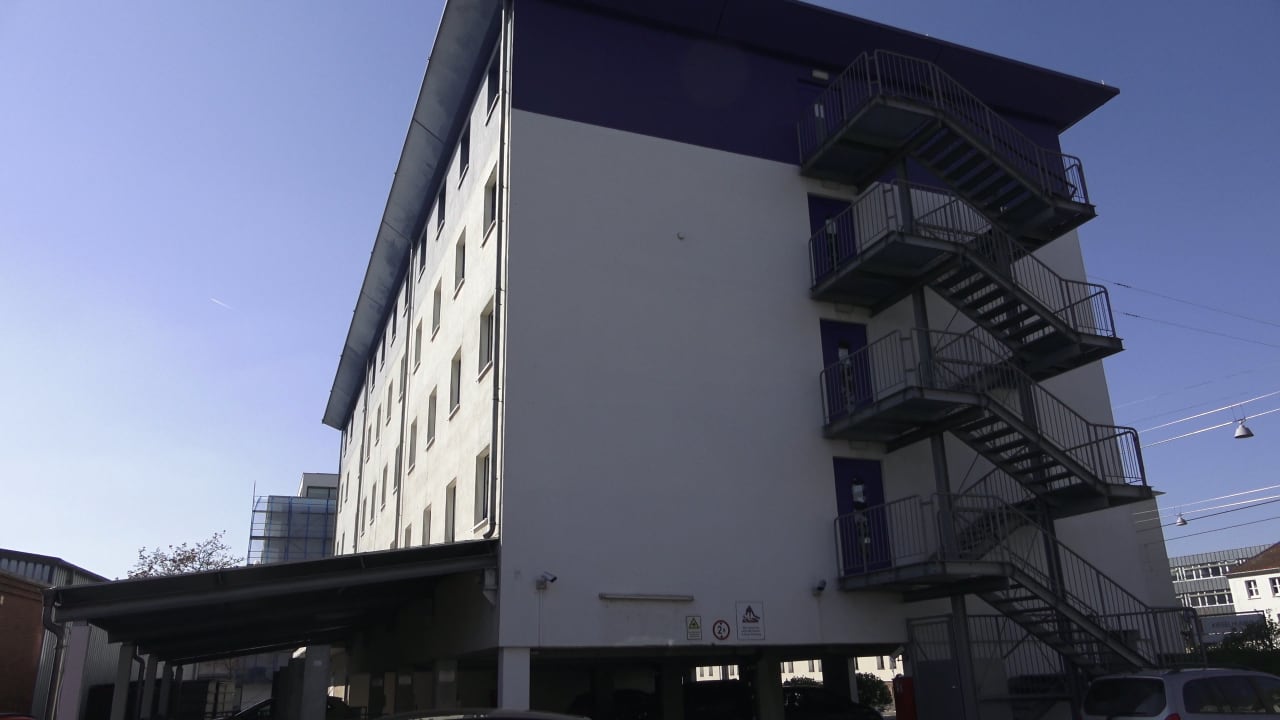 Außenansicht ibis budget Hotel Saarbrücken Ost