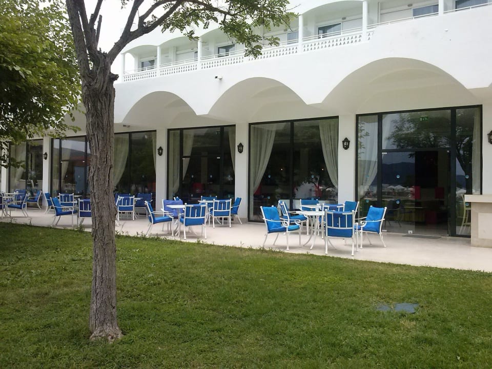 Taras przy d. barze Domes Aulūs Zante, Autograph Collection