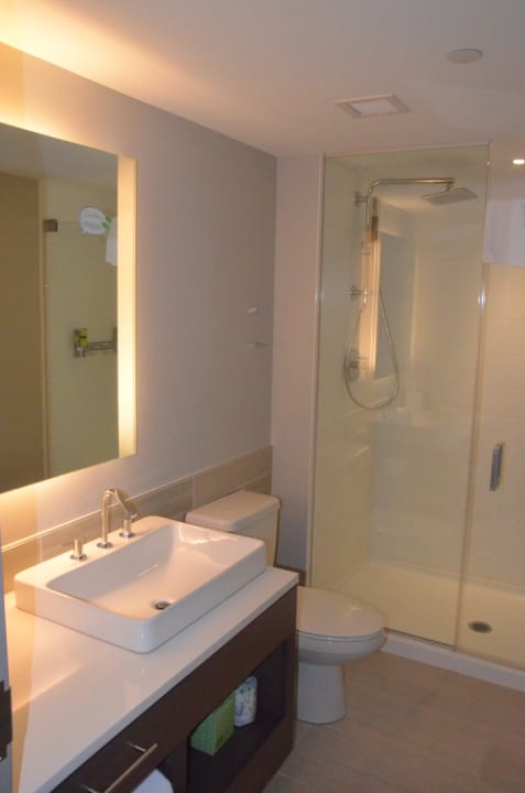 Zimmer Element Boston Seaport