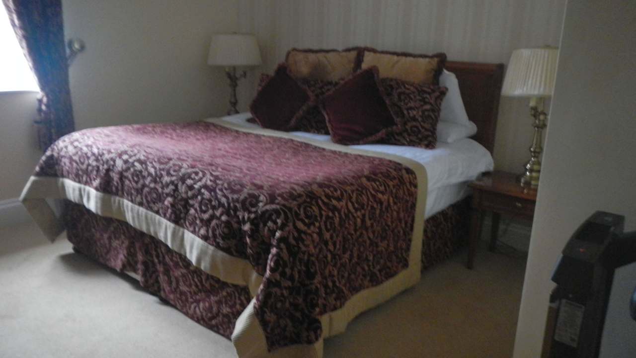 Großes Bett Hotel Lough Rynn Castle