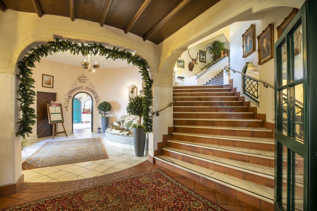 Lobby Hotel & Restaurant Wastlwirt