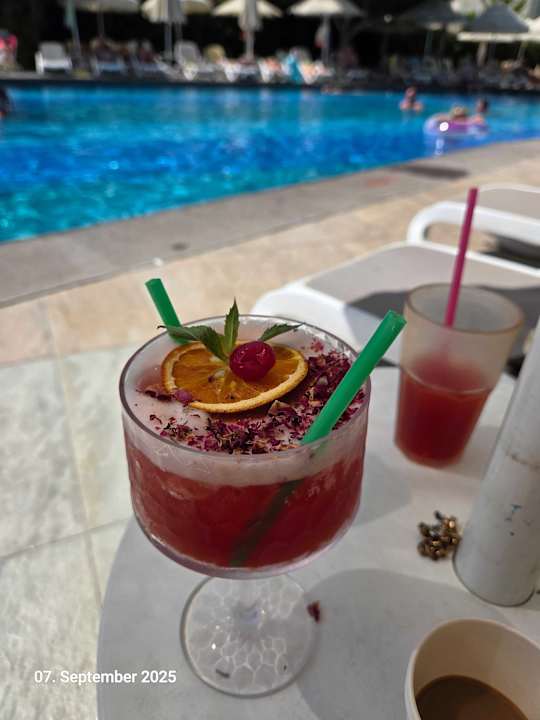 Pool Seaden Valentine Resort & Spa