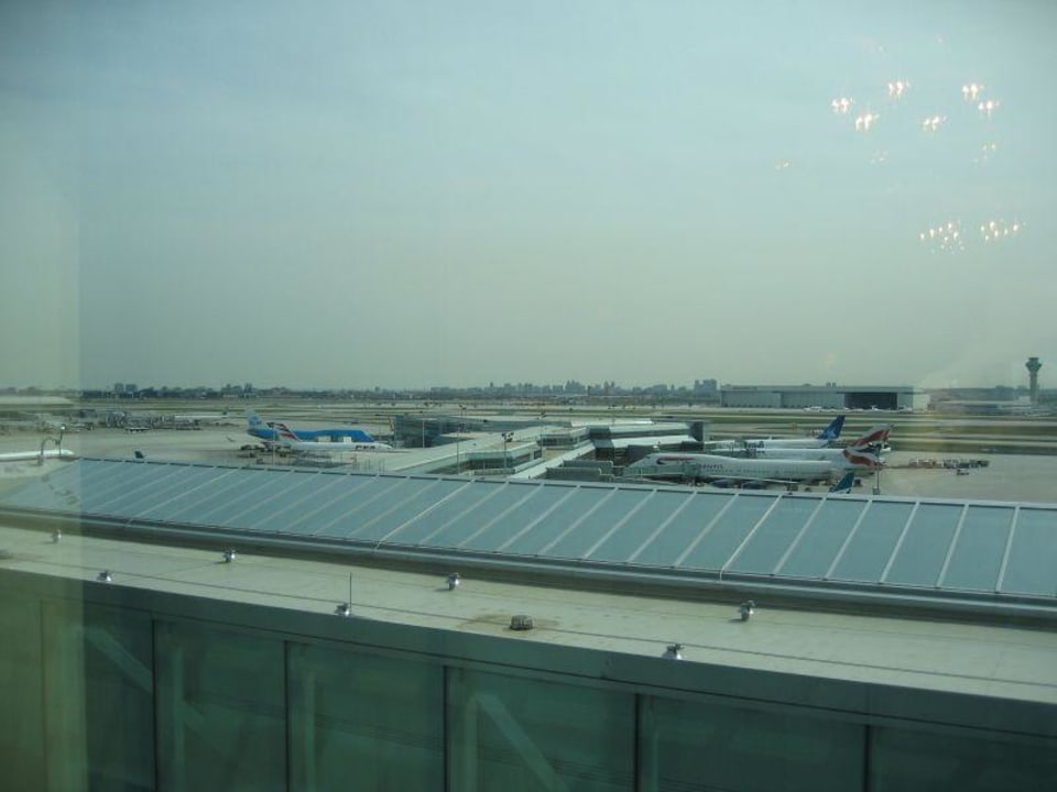 Blick aus dem Fenster Sheraton Gateway Hotel In Toronto International Airport