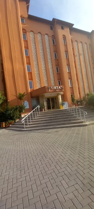 Außenansicht Club Turtas Beach Hotel