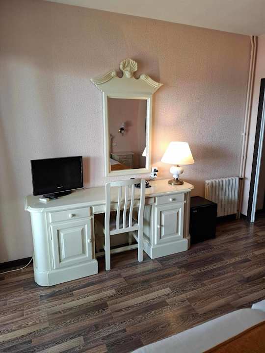 Zimmer Hotel Roger de Flor Seleqtta