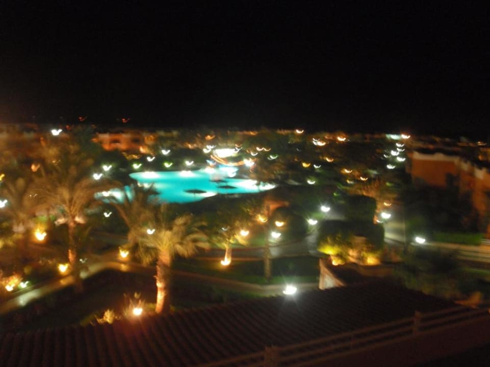 Ansicht bei Nacht Golden Beach Resort