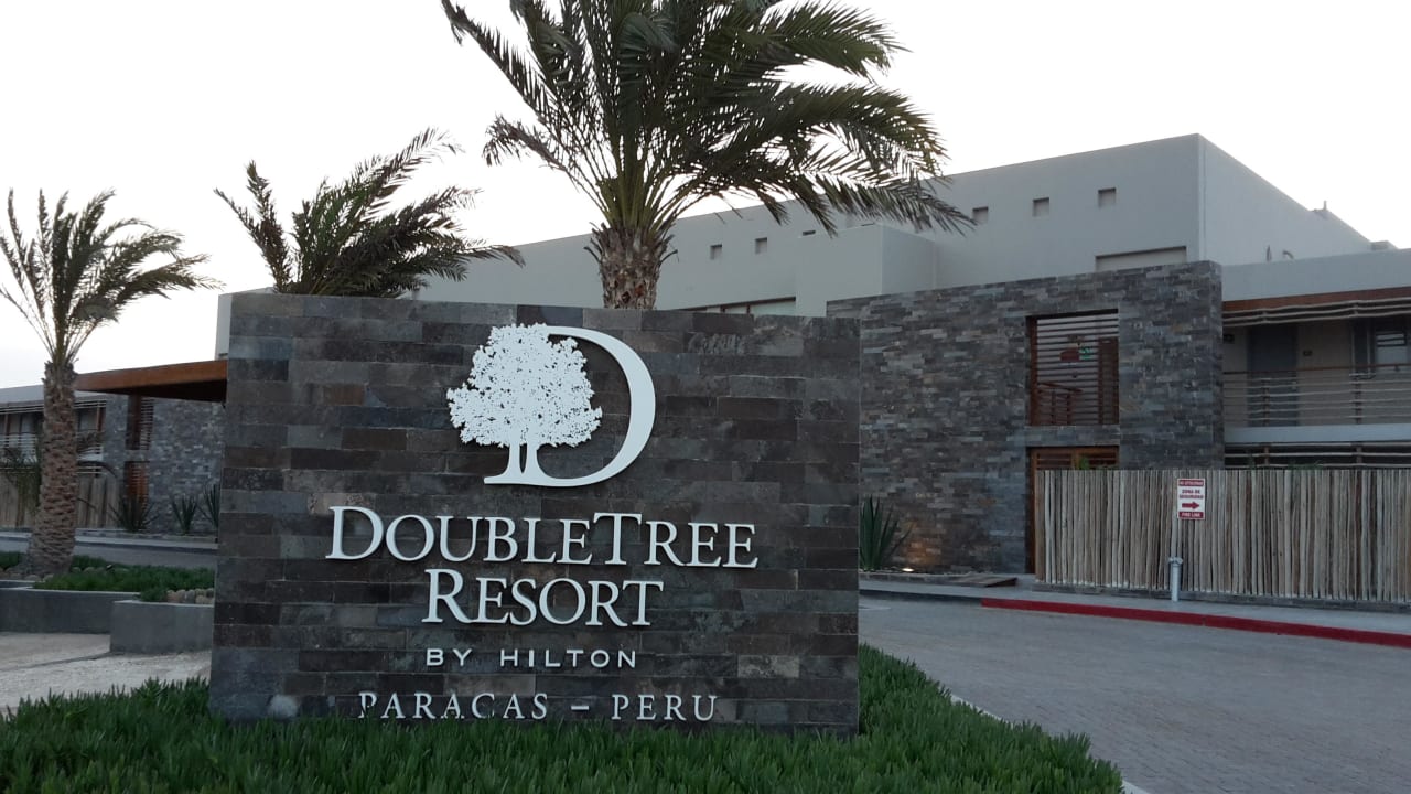 Auffahrt  DoubleTree by Hilton Resort Paracas