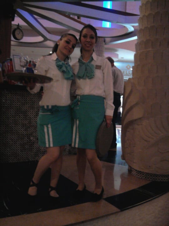 Tevrat und Derya immer sehr fleißig Granada Luxury Okurcalar