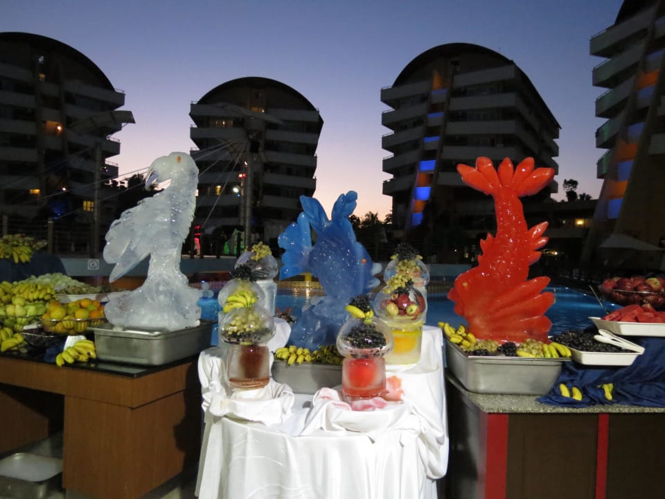 Tolle Eisskulpturen Alaiye Resort & Spa