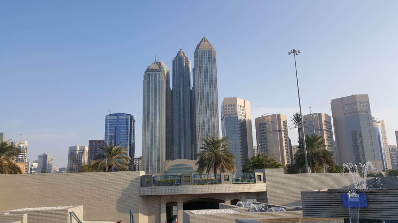 Außenansicht Sofitel Abu Dhabi Corniche