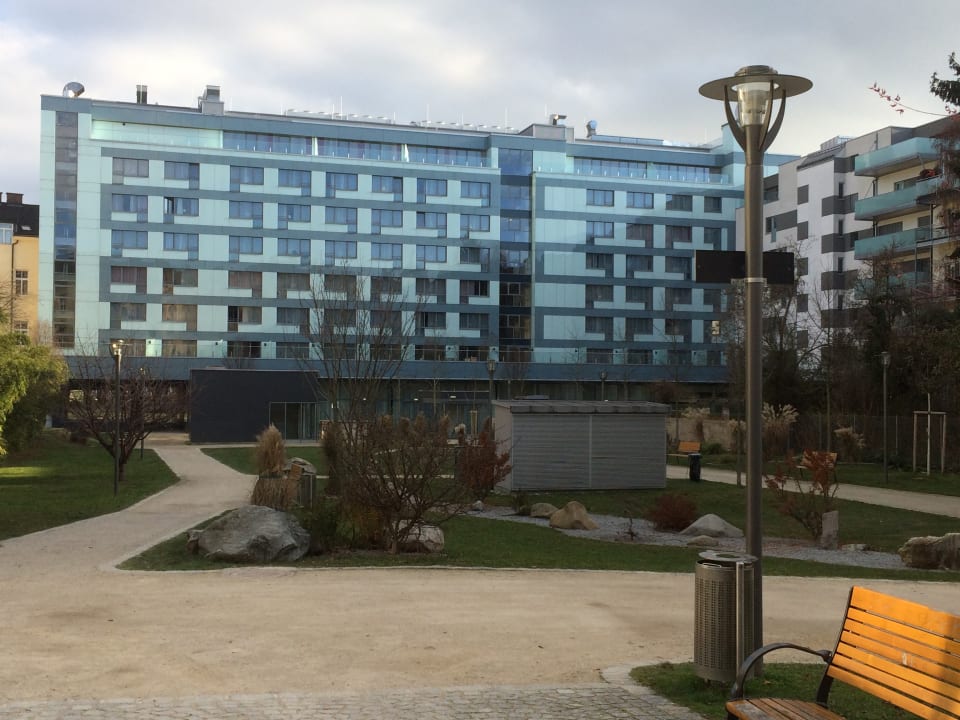 Ausblick Park Inn by Radisson Linz