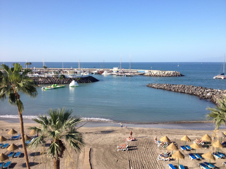 Der Ausblick auf den Puerto Colon HOVIMA La Pinta Beachfront Family Hotel