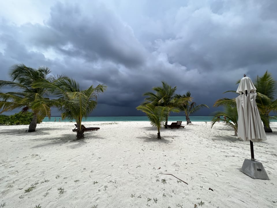 Strand Adaaran Select Meedhupparu Island Resort - Premium All Inclusive