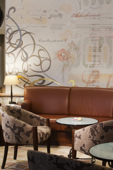 Lobby Schloss Hotel Dresden-Pillnitz