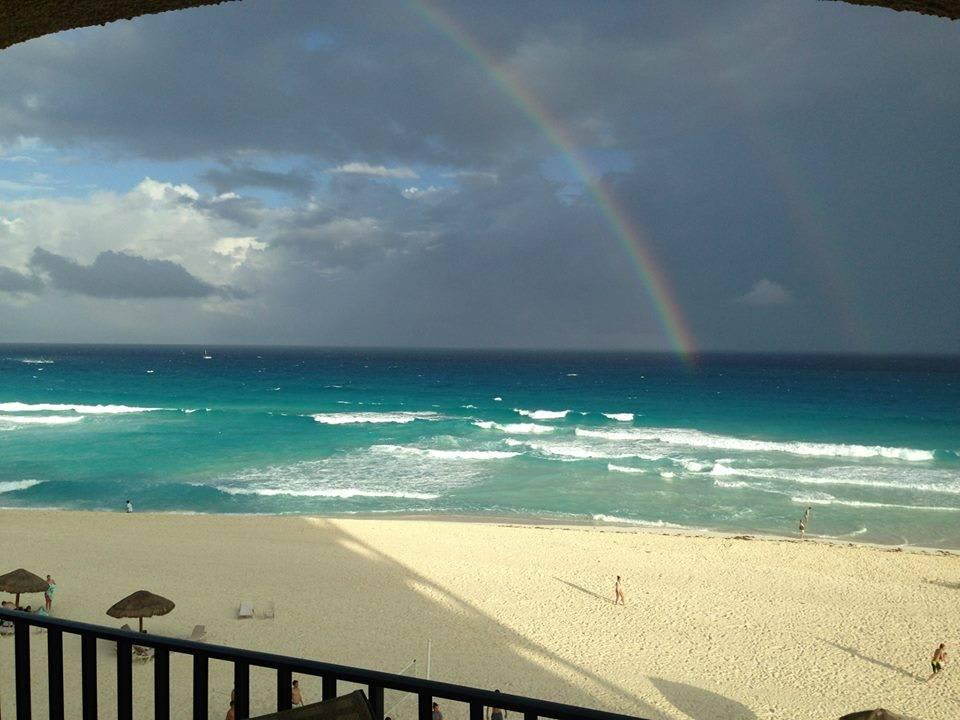 Regenbogen Hilton Cancun Mar Caribe All-Inclusive Resort