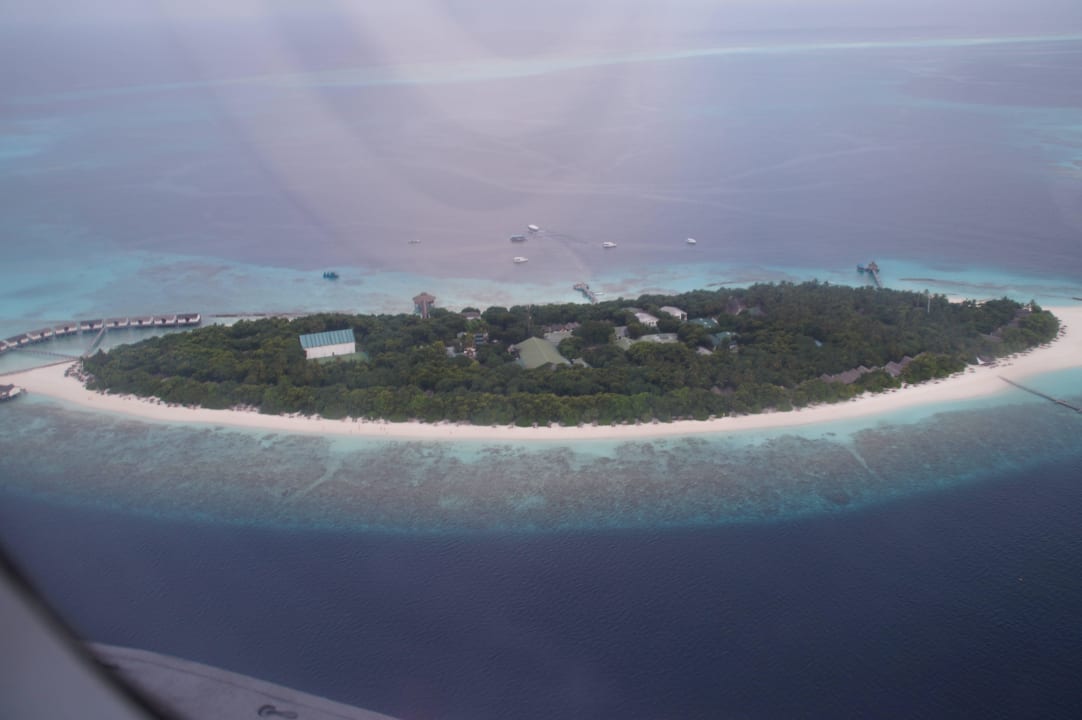 Blick aus dem Wasserflugzeug NH Collection Maldives Reethi Resort