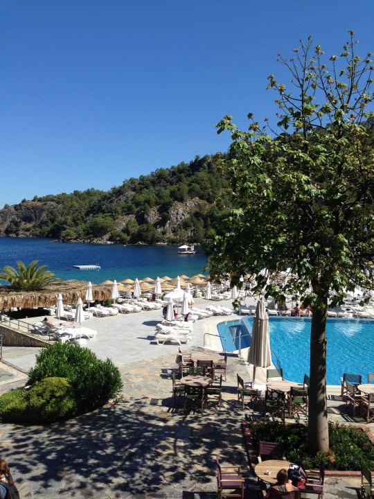 Pool und Meer Hillside Beach Club