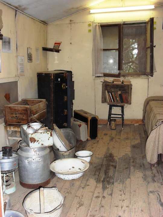 Erhaltene Unterkunft aus den 1960er Jahren Hotel Kibbutz Lavi