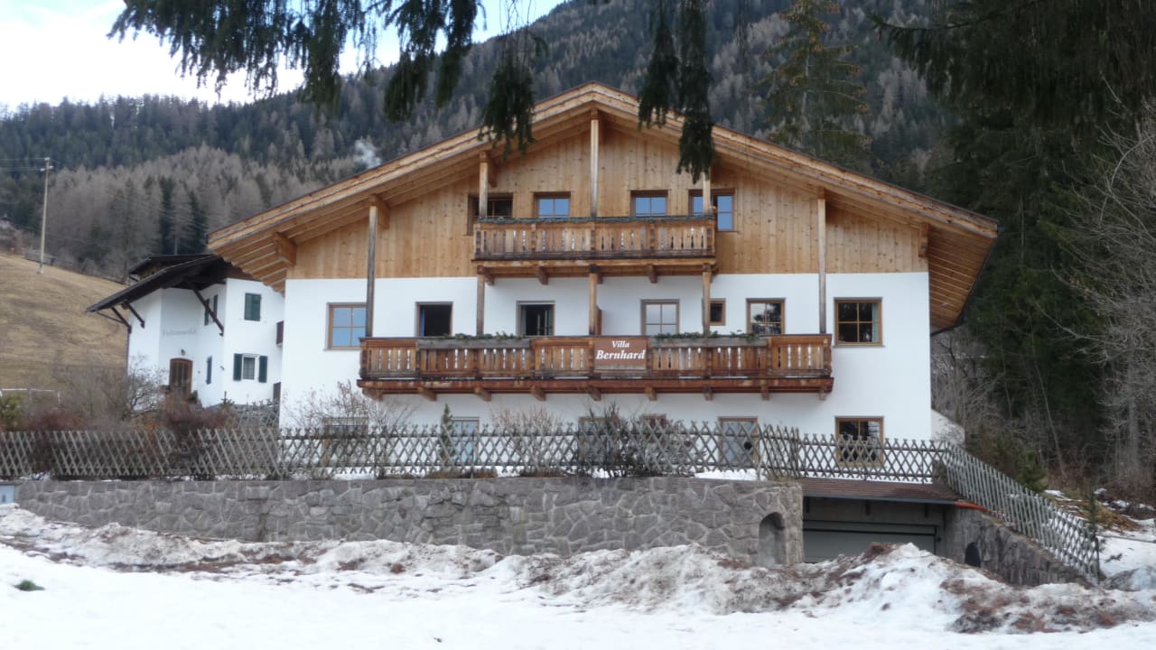 Villa Bernhard Villa Bernhard