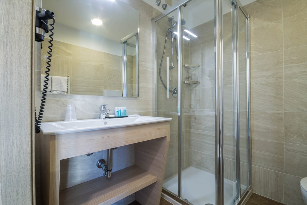 Zimmer Hotel Capo Reamol