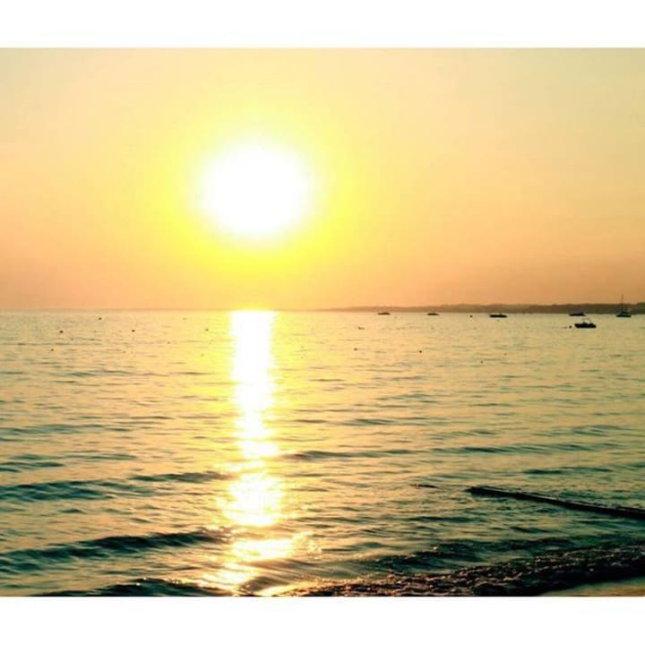 Sonnenuntergang Arum Barut Collection