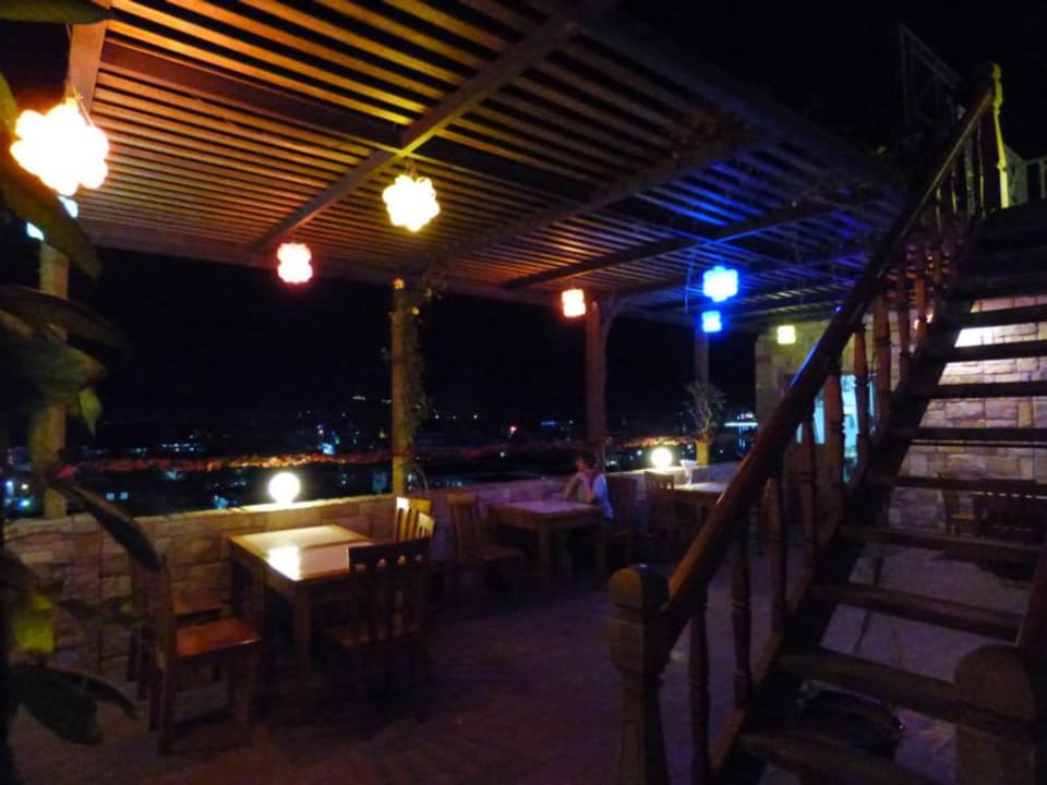 Restaurant Shwe Ingyinn Hotel