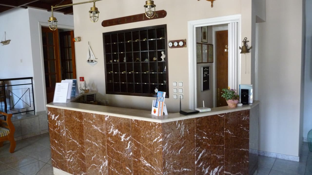 Lobby Capetan Giorgantas Hotel