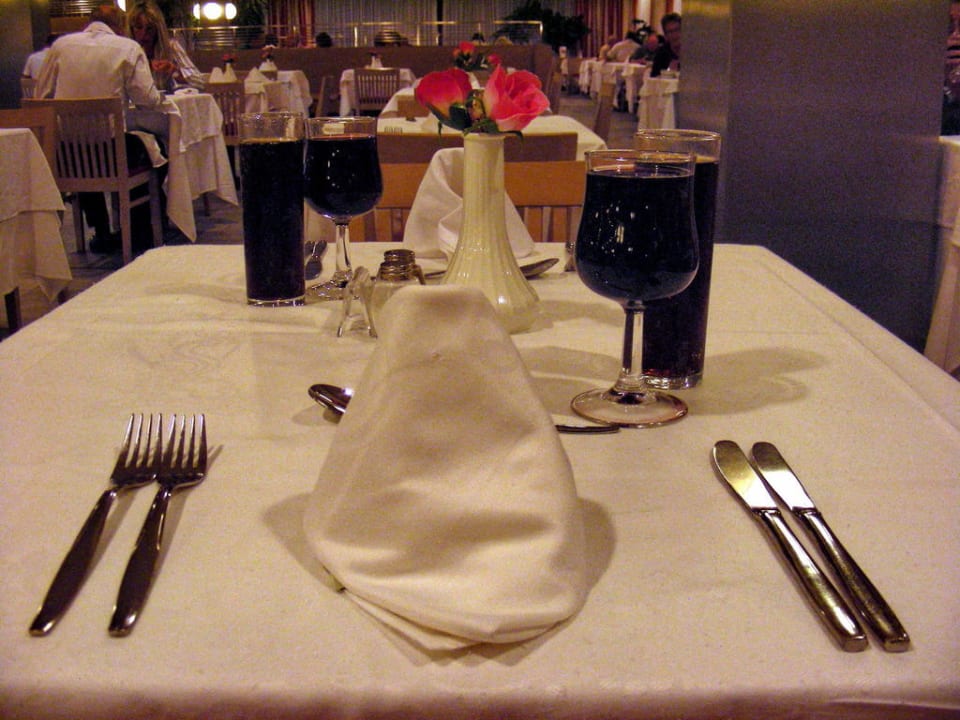 Unser Tisch SBH Hotel Taro Beach